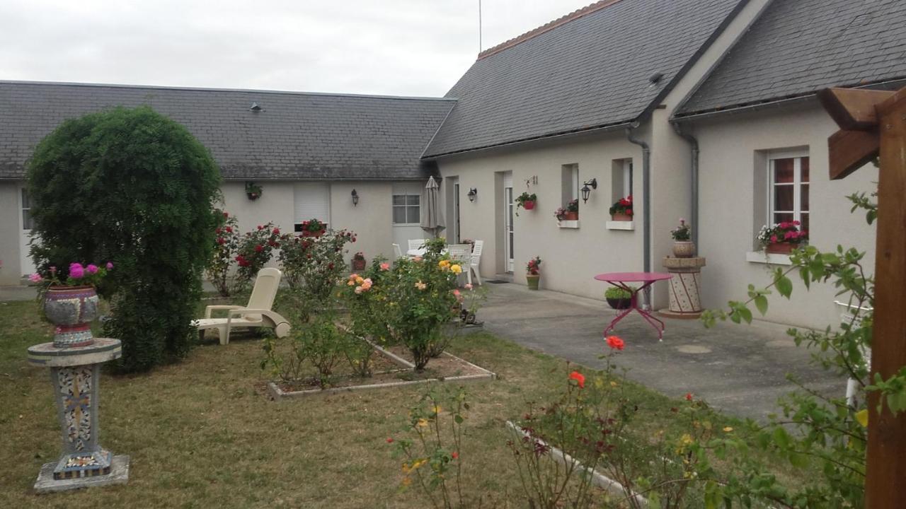 Le Clos des Roses Civray-de-Touraine Exterior foto
